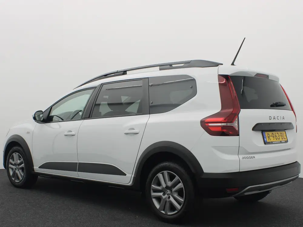 Dacia Jogger 1.0 TCe Comfort 7p. CARPLAY uit 2022, foto 3