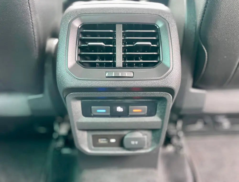 Volkswagen Tiguan 1.5 TSI ACT Highline Aut, Acc, Cam, Navi uit 2019, foto 15