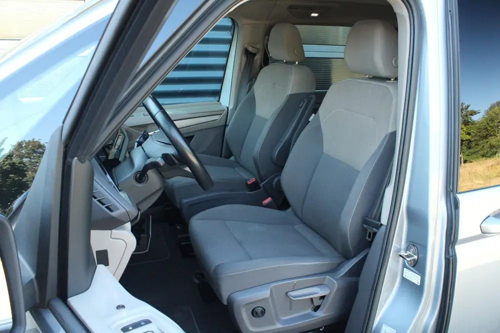 Volkswagen Multivan 1.4 218pk eHybrid L2H1 Life | SoH 96% | uit 2024, foto 4