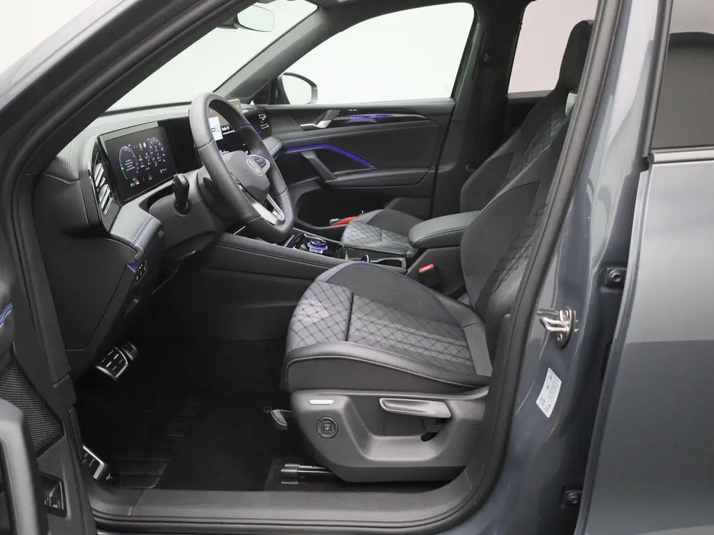 Volkswagen Tiguan 1.5 eHybrid R-Line Edition 204 PK| Origine uit 2025, foto 11