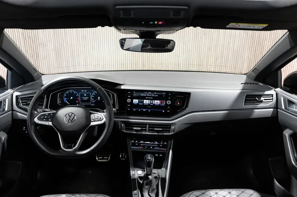 Volkswagen Taigo 1.5 TSI R-Line DSG PANO LED Keyless uit 2023, foto 11