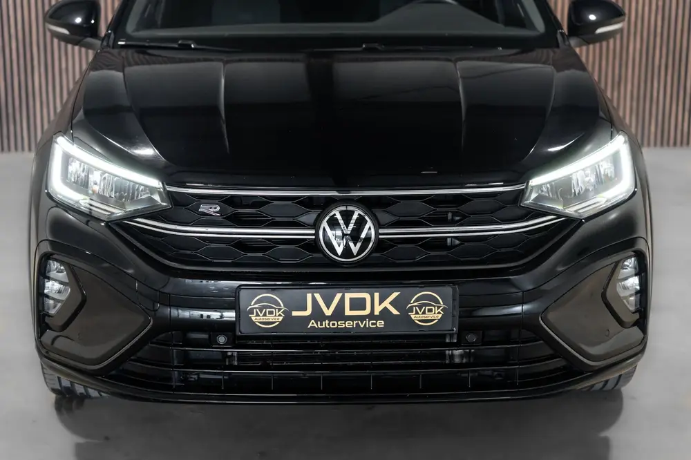 Volkswagen Taigo 1.5 TSI R-Line DSG PANO LED Keyless uit 2023, foto 5