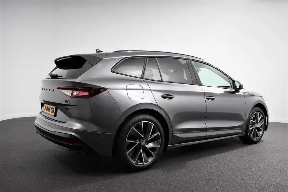 Skoda Enyaq 80 Sportline Navigatie Climate Control Cru uit 2022, foto 4