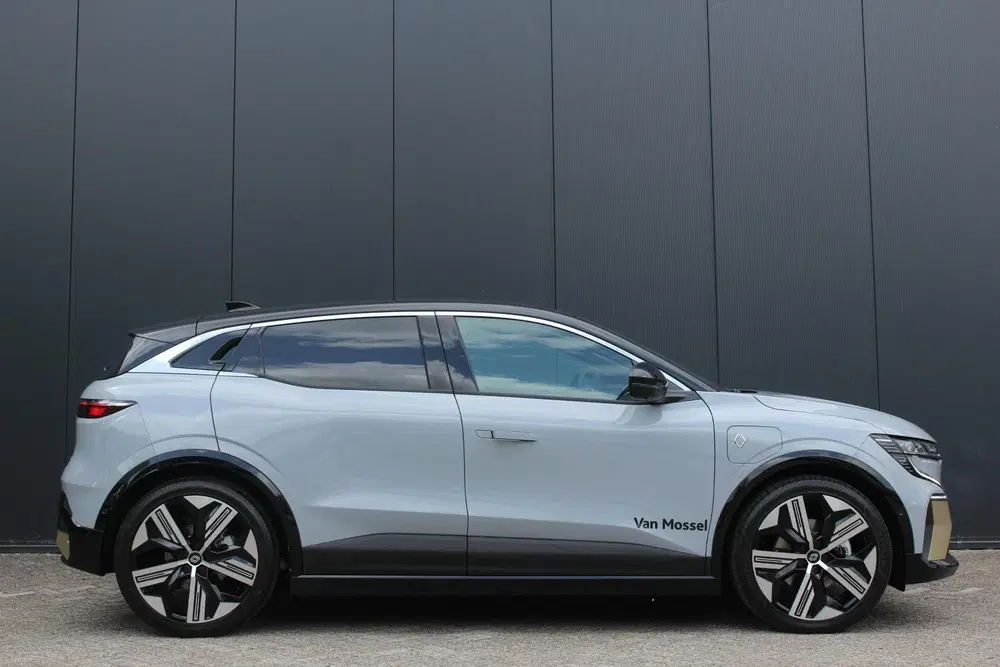 Renault Megane EV60 Optimum Charge Iconic uit 2025, foto 4