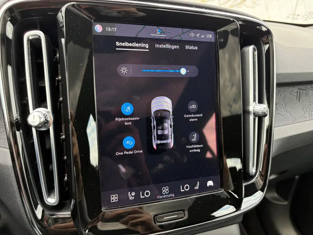 Volvo C40 Recharge Ultimate 69 kWh uit 2023, foto 13