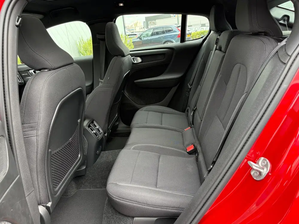 Volvo C40 Recharge Ultimate 69 kWh uit 2023, foto 15
