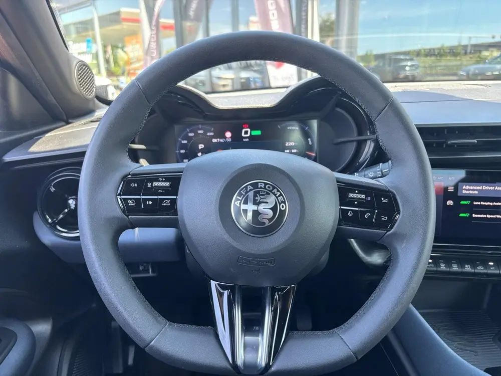 Alfa Romeo Junior Elettrica 54 kWh *Carplay*Climate Control* uit 2025, foto 13