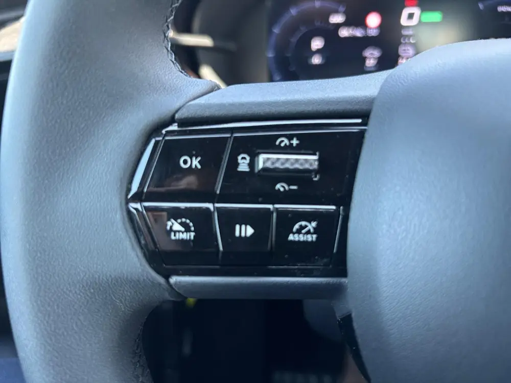 Alfa Romeo Junior Elettrica 54 kWh *Carplay*Climate Control* uit 2025, foto 14