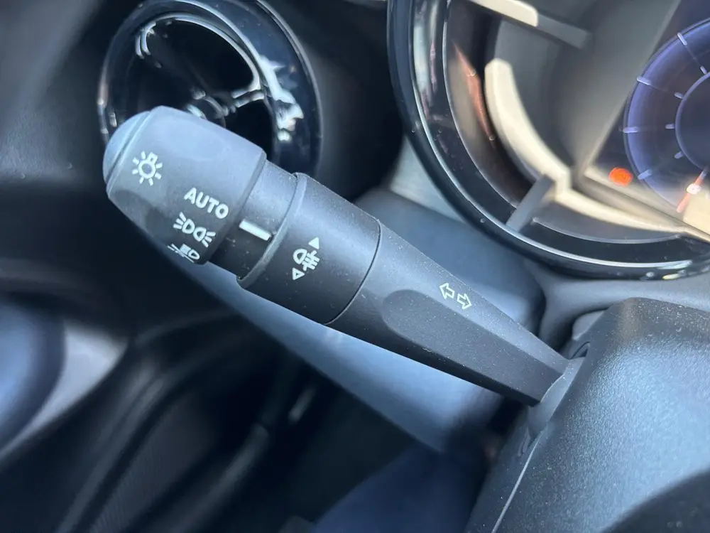 Alfa Romeo Junior Elettrica 54 kWh *Carplay*Climate Control* uit 2025, foto 20