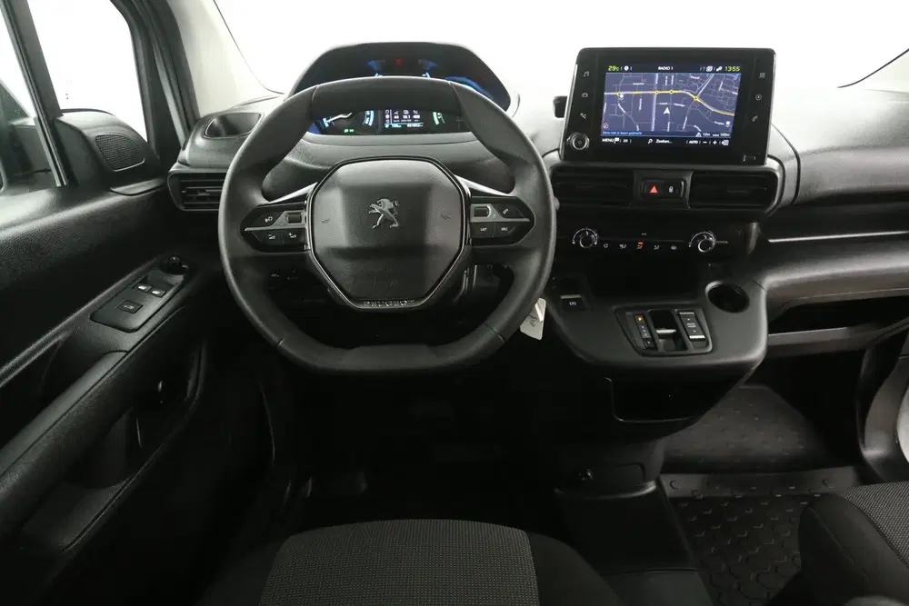 Peugeot Partner Elektrisch 50 kWh L2 uit 2023, foto 2