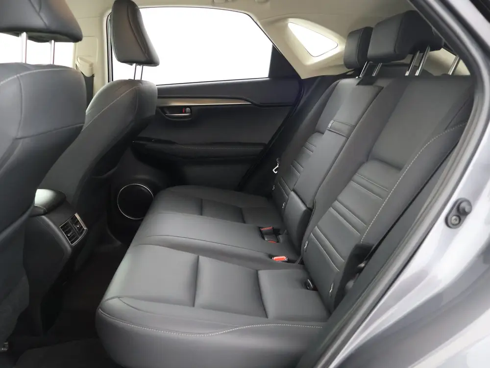 Lexus NX 300h AWD Premium | Dealer Onderhouden | Stoelverwar uit 2021, foto 16