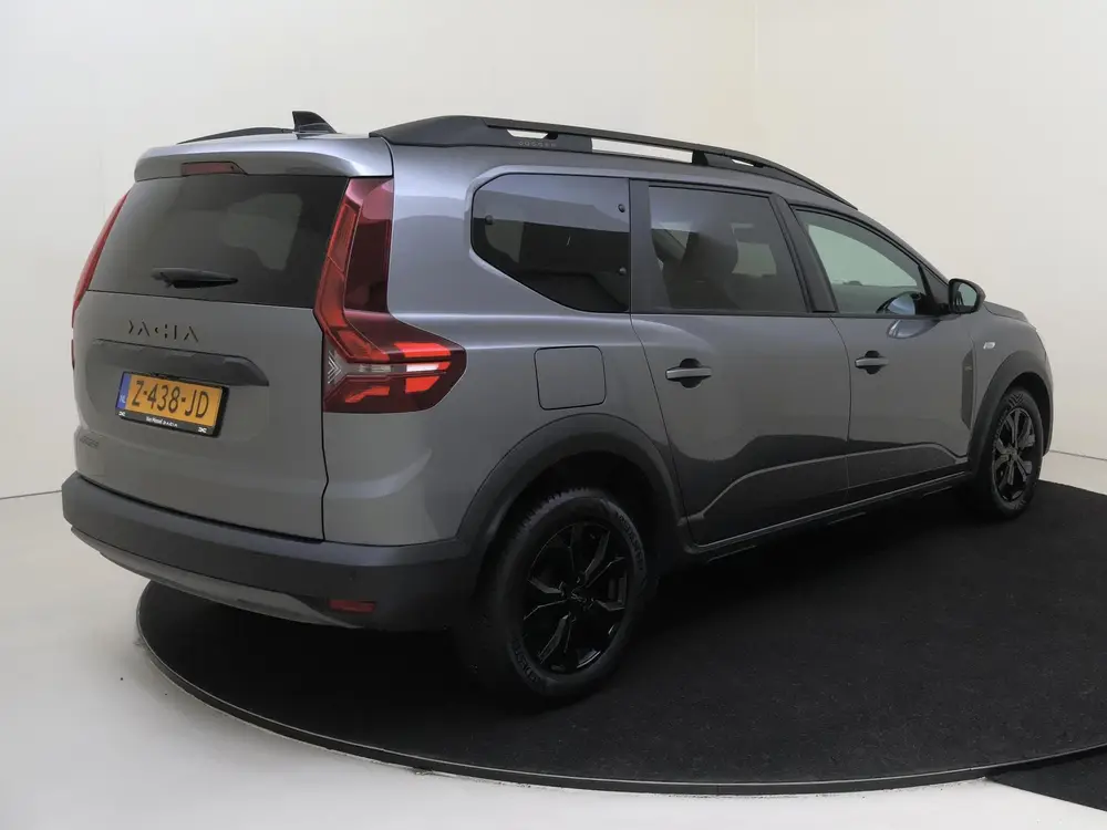 Dacia Jogger 1.0 TCe 110 Extreme 7p. uit 2024, foto 4