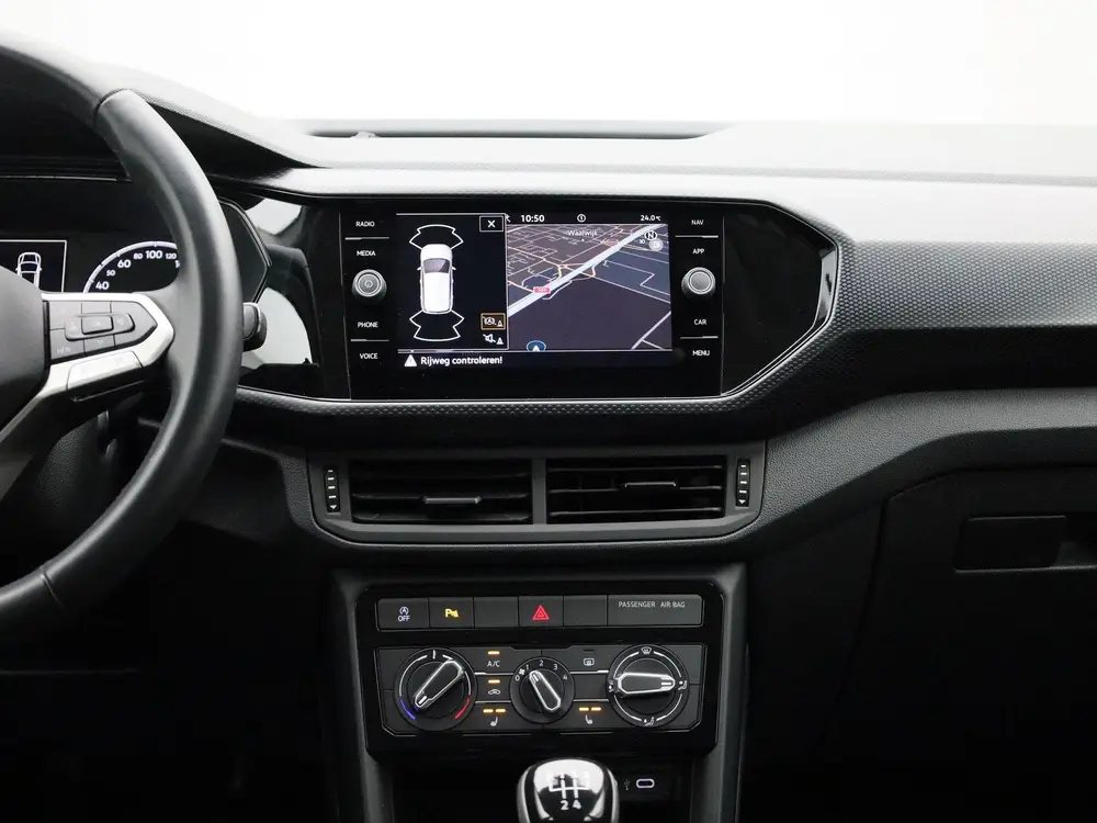 Volkswagen T-Cross 1.0 TSI Life | NAVIGATIE | CAMERA | STOEL uit 2022, foto 9