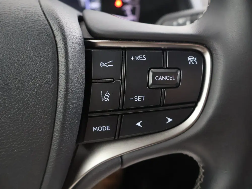 Lexus UX 250h Preference Line uit 2022, foto 19