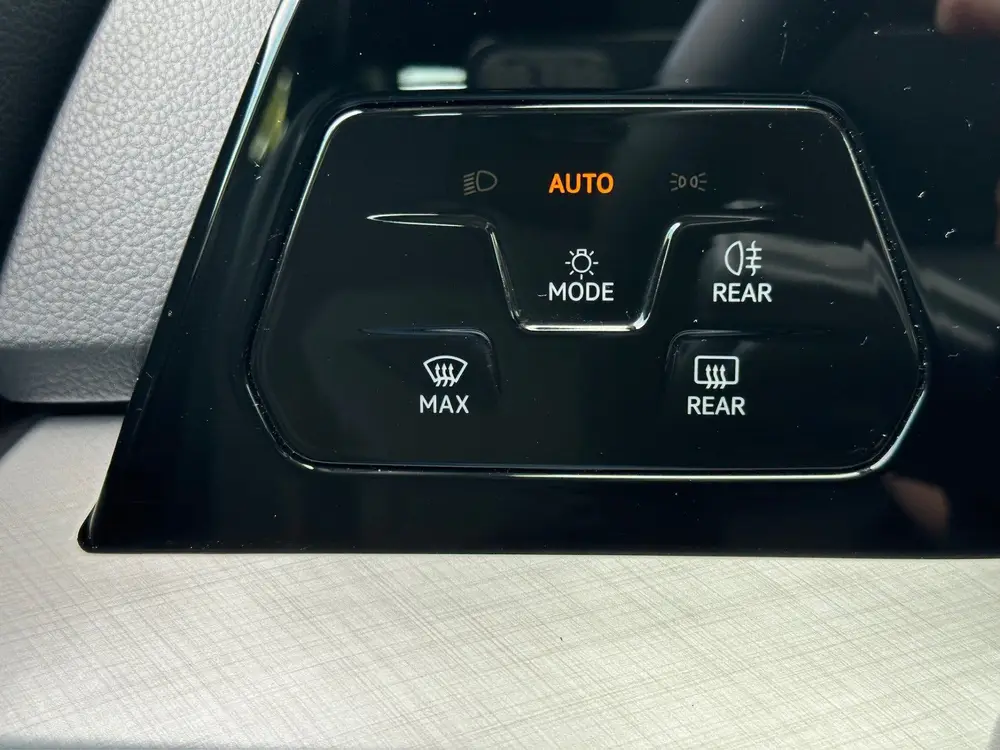 Volkswagen Golf Variant 1.5 eTSI DSG Life | Trekhaak | Navi uit 2025, foto 10