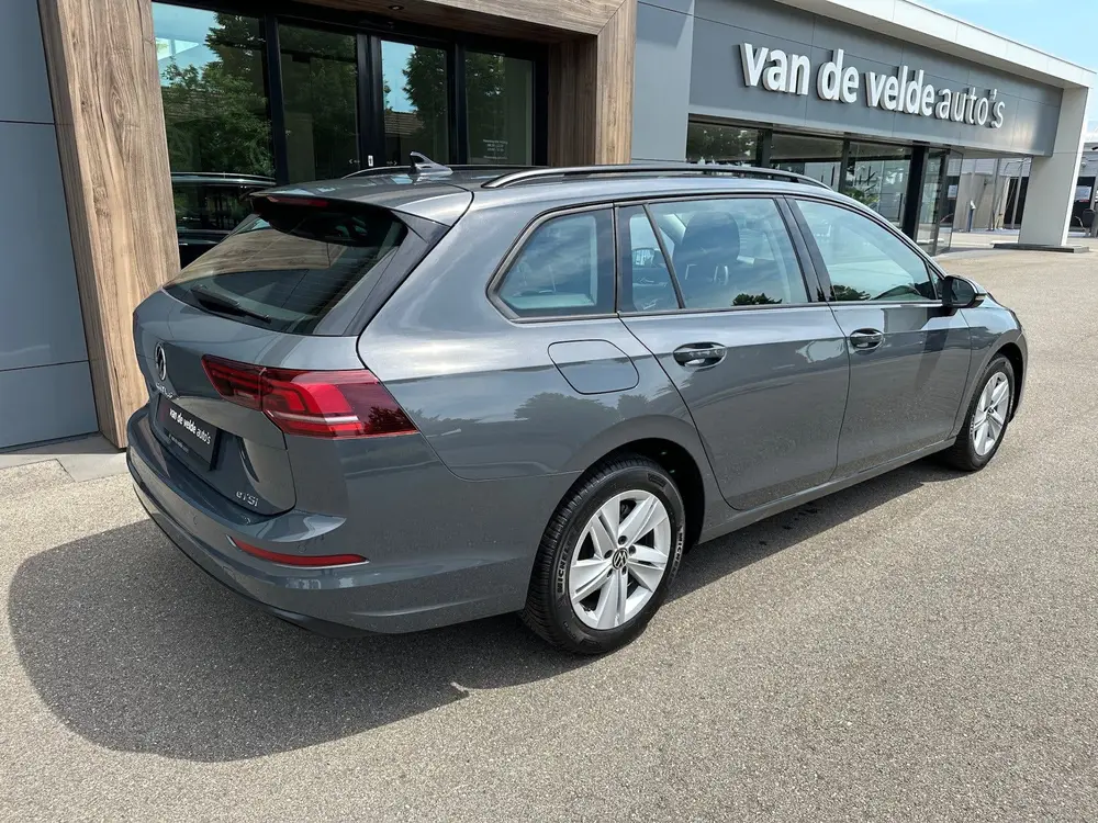 Volkswagen Golf Variant 1.5 eTSI DSG Life | Trekhaak | Navi uit 2025, foto 4