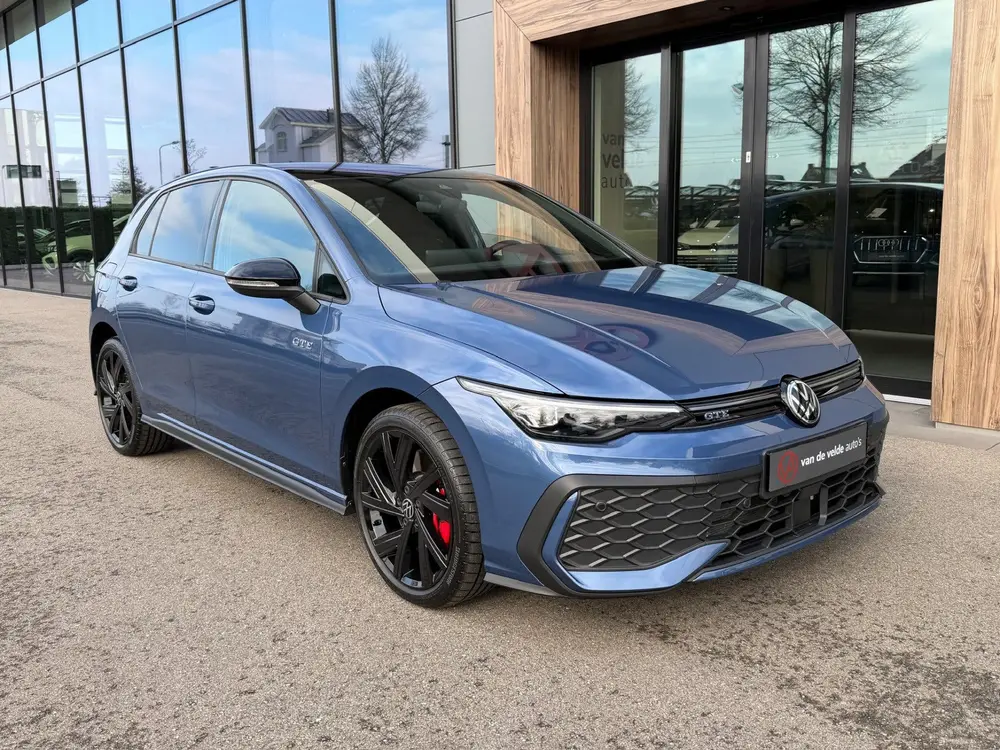 Volkswagen Golf 1.5 eHybrid GTE 272pk | Black Style | IQ lig uit 2025, foto 3