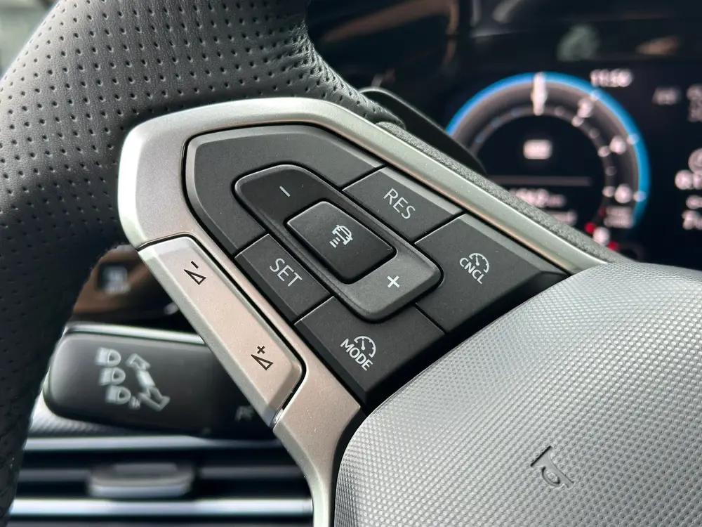 Volkswagen Golf 1.5 eHybrid GTE 272pk | Head up | Black Styl uit 2025, foto 14