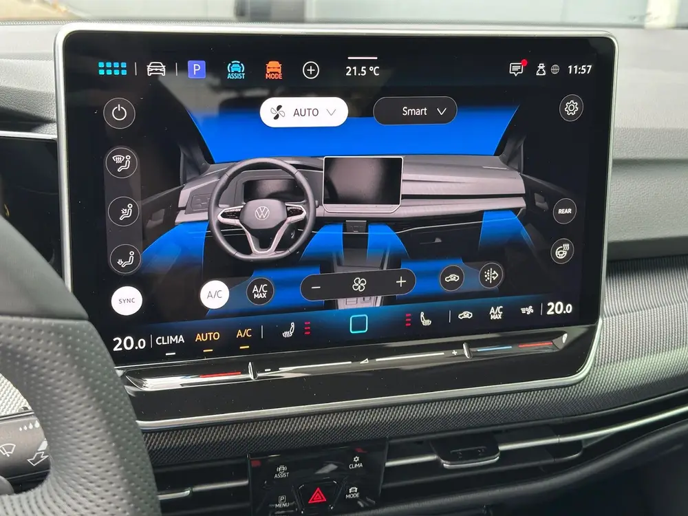 Volkswagen Golf 1.5 eHybrid GTE 272pk | Head up | Black Styl uit 2025, foto 20