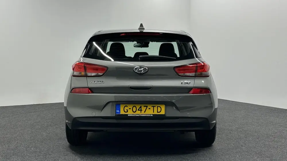 Hyundai I30 1.0 T-GDI Comfort CLIMATE CAMERA CARPLAY LM uit 2019, foto 7