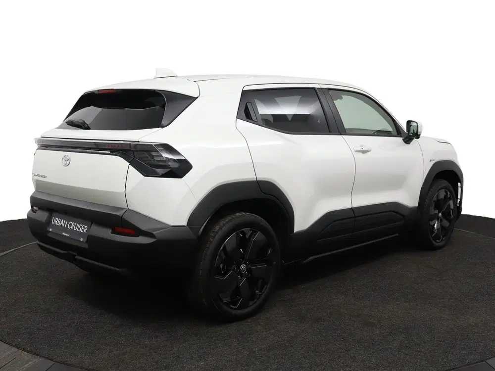 Toyota Urban Cruiser Executive 61 kWh uit 2026, foto 2