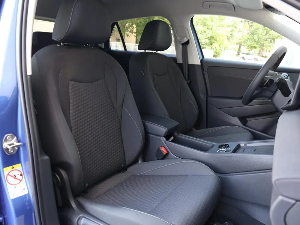 Volkswagen T-Roc Limited Edition 1.5 eTSI 116 PK | Stoelverw uit 2026, foto 8