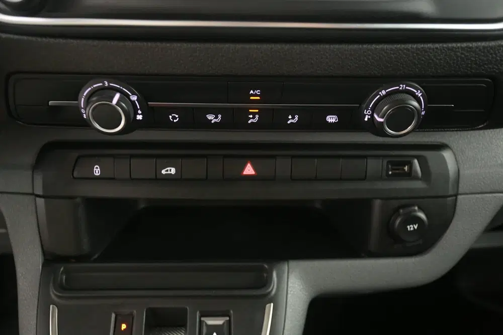 Opel Vivaro L2H1 75 kWh uit 2022, foto 17