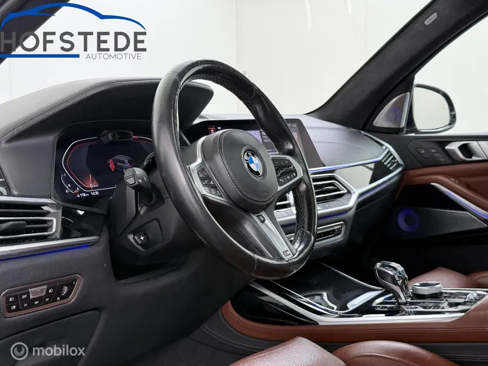 BMW X7 xDrive40i High Executive uit 2019, foto 17