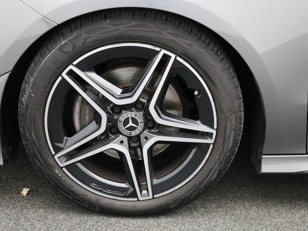 Mercedes-Benz CLA 180 Business Solutio uit 2022, foto 12