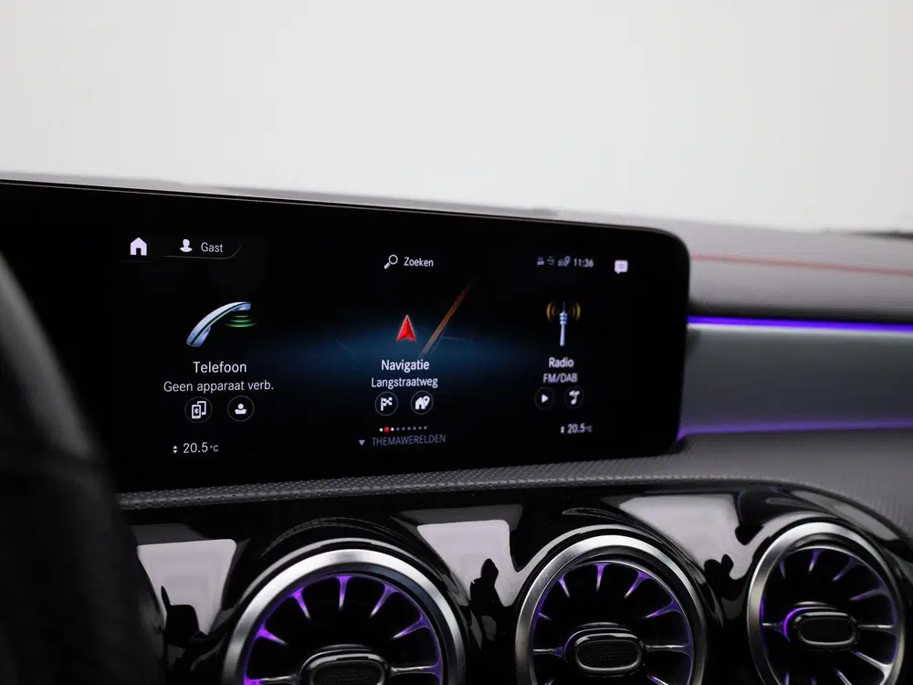 Mercedes-Benz CLA 180 Business Solutio uit 2022, foto 15