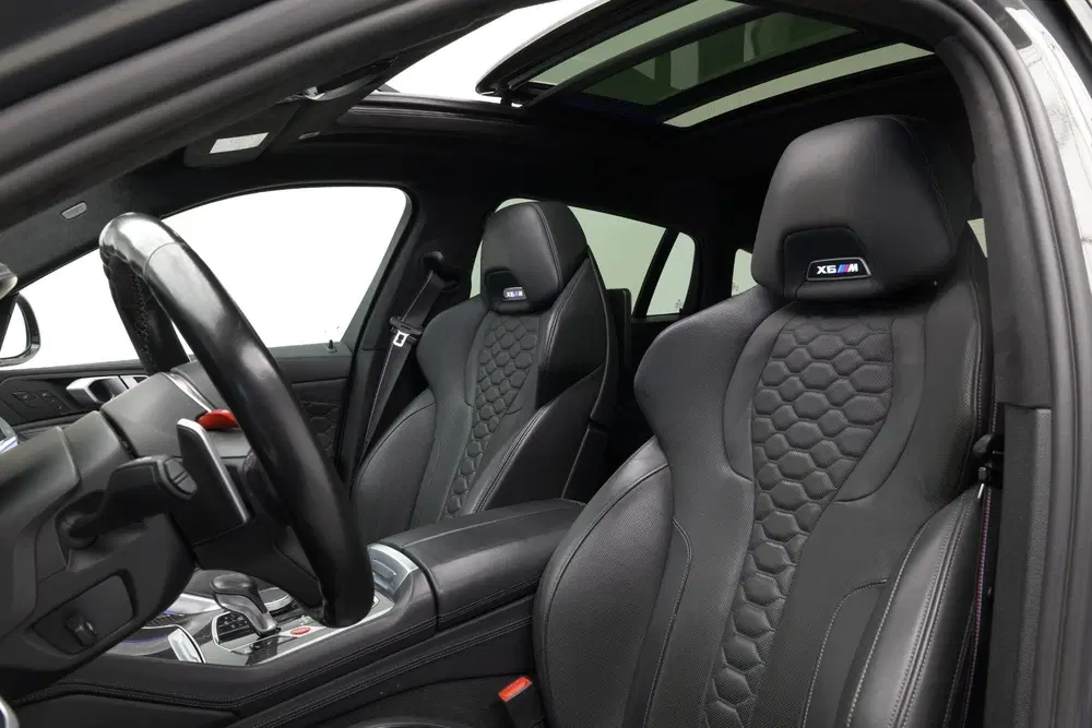 BMW X6 M Competition uit 2021, foto 7