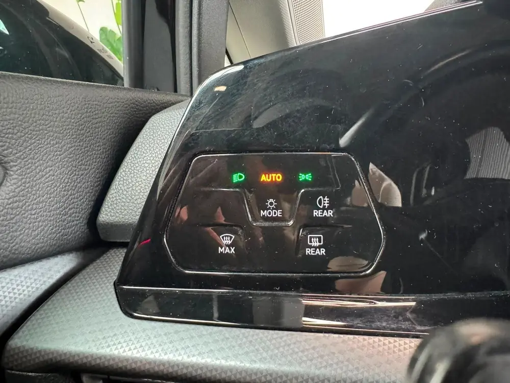 Volkswagen Golf 2.0 TDI Business AUT LED SFEERVERLICHTING CA uit 2021, foto 19