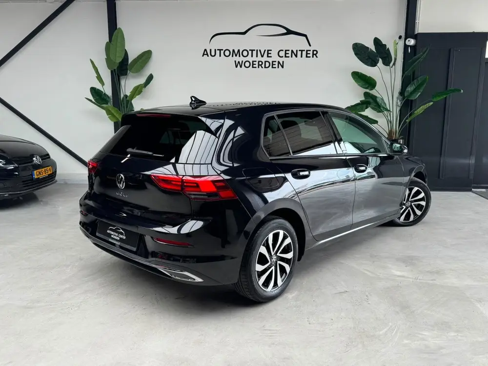Volkswagen Golf 2.0 TDI Business AUT LED SFEERVERLICHTING CA uit 2021, foto 4