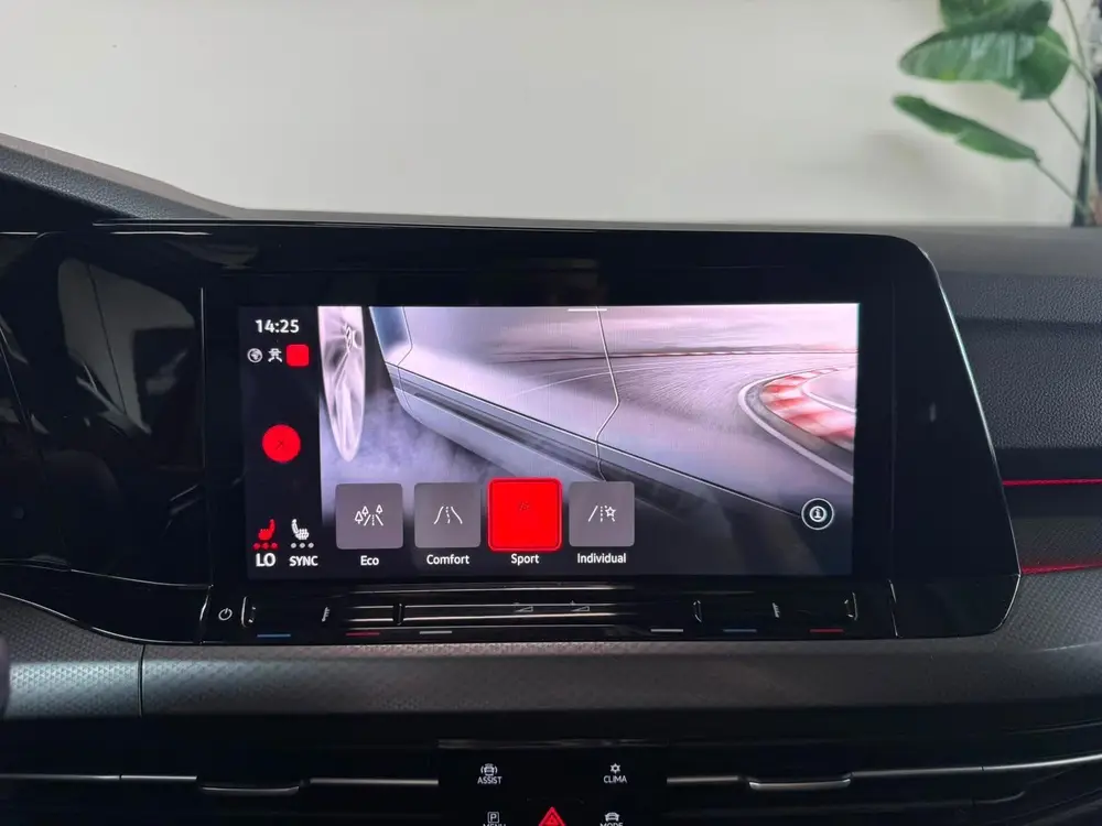Volkswagen Golf 2.0 TDI Business AUT LED SFEERVERLICHTING CA uit 2021, foto 8