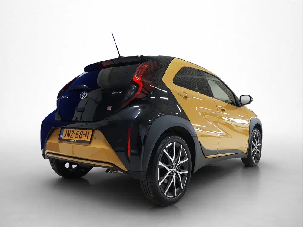 Toyota Aygo X Hybrid 115 GR Sport uit 2025, foto 5