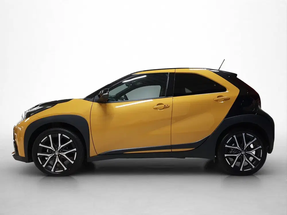 Toyota Aygo X Hybrid 115 GR Sport uit 2025, foto 8