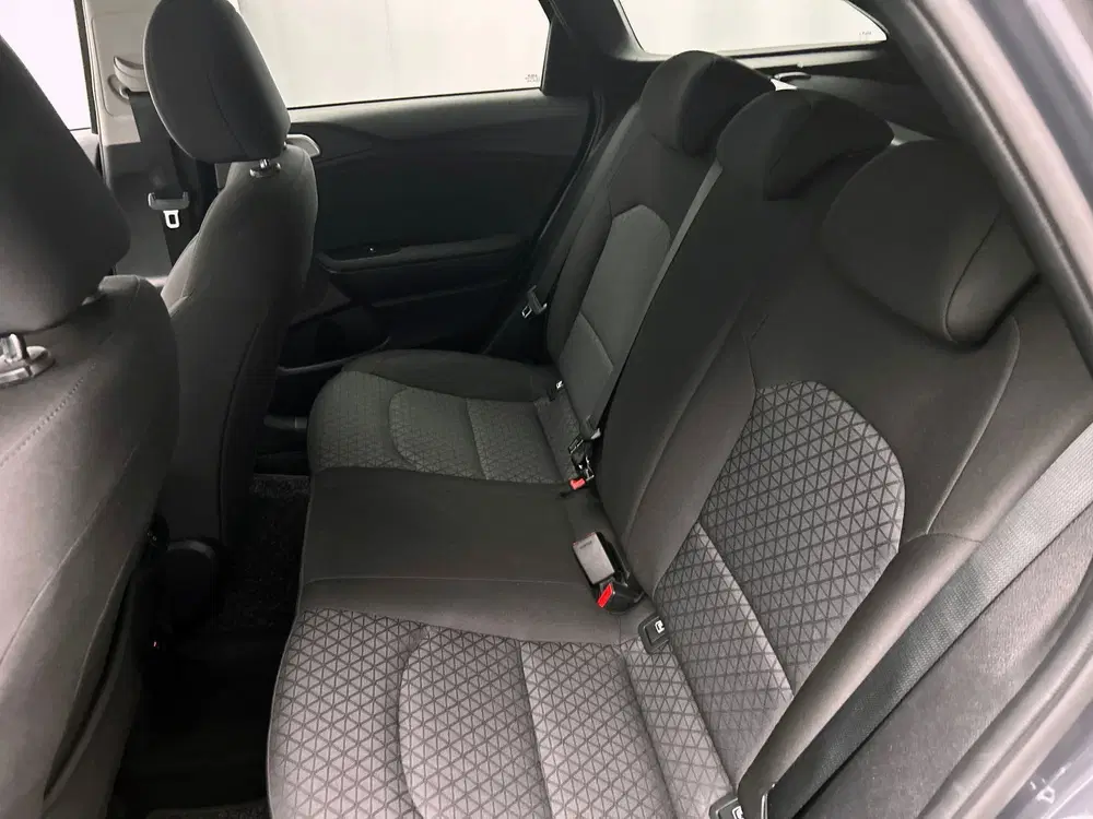Kia Ceed 1.0 T-GDi DynamicLine uit 2023, foto 19