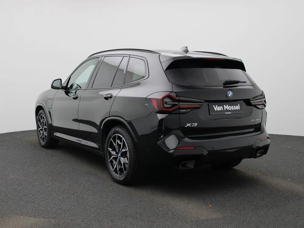 BMW X3 xDrive30e M Sport uit 2022, foto 2