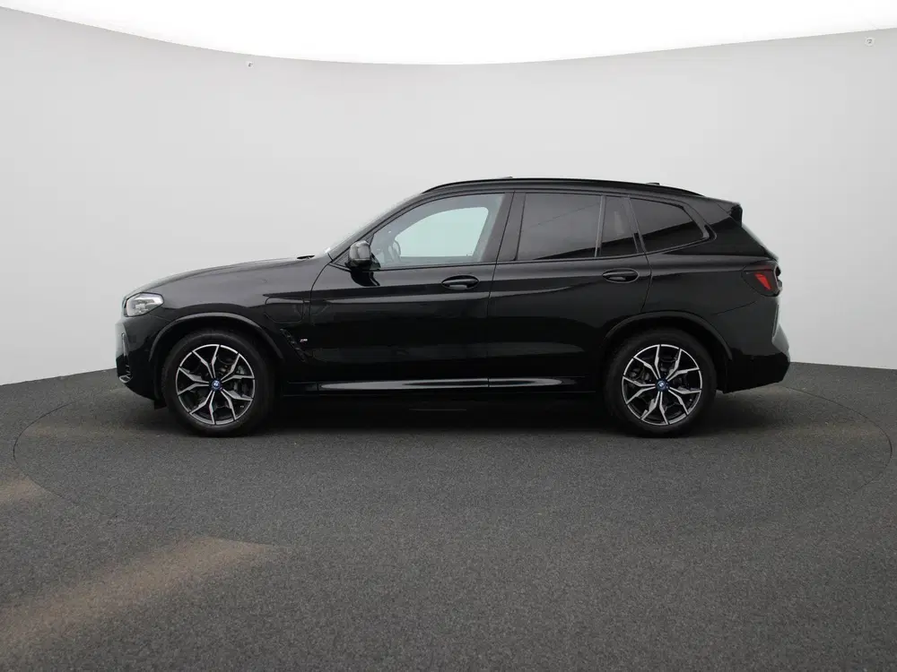 BMW X3 xDrive30e M Sport uit 2022, foto 4