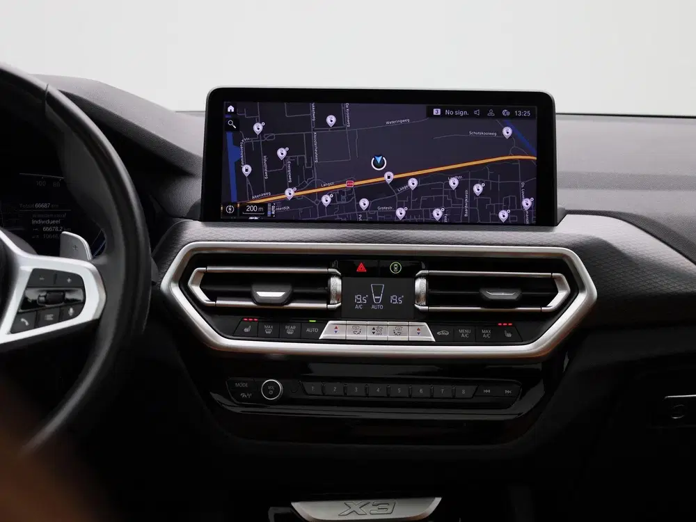 BMW X3 xDrive30e M Sport uit 2022, foto 9