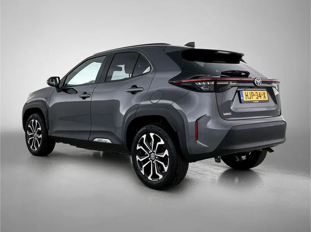 Toyota Yaris Cross 1.5 Hybrid 115 First Edition uit 2025, foto 14