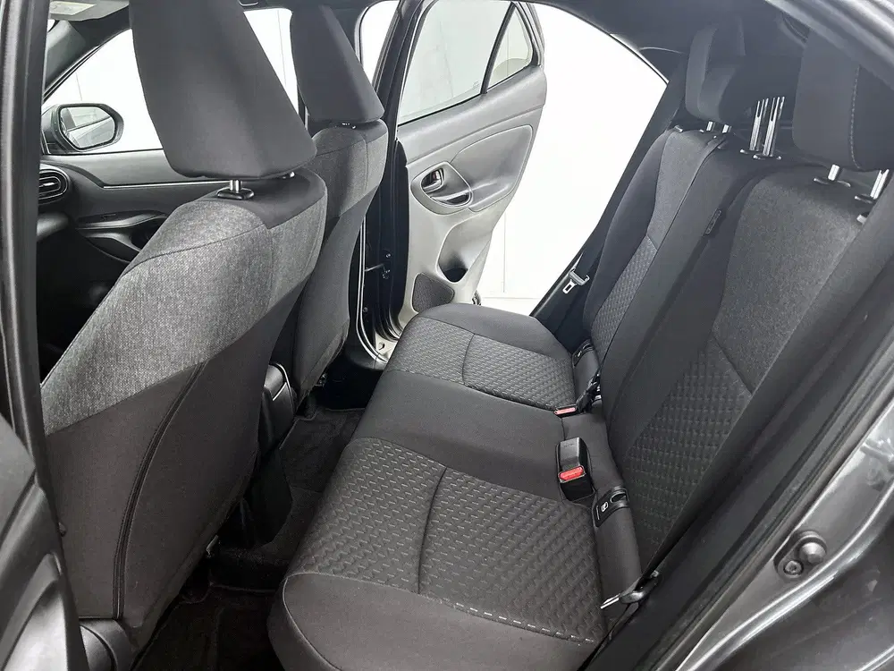Toyota Yaris Cross 1.5 Hybrid 115 First Edition uit 2025, foto 16