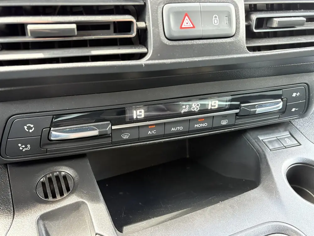Citroën Berlingo 1.2 PureTech Feel 7p. uit 2019, foto 20
