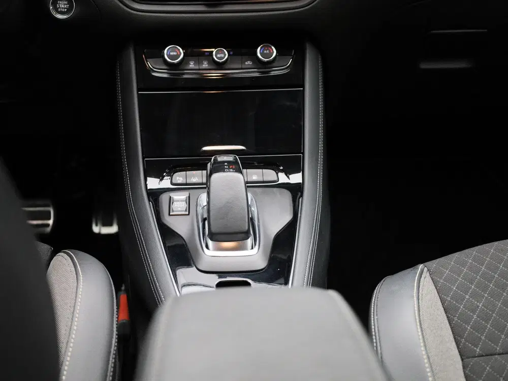 Opel Grandland 1.6 Turbo Plug-In Hybrid GS Line uit 2022, foto 10