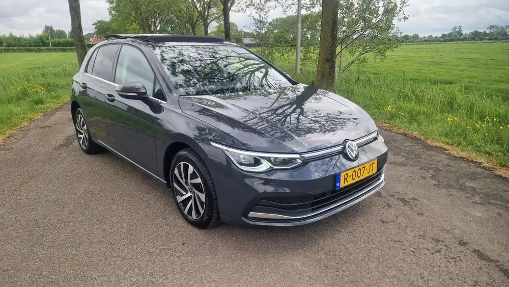 Volkswagen Golf 1.4 eHybrid Style, 1e eig, pano, camera, tre uit 2022, foto 10