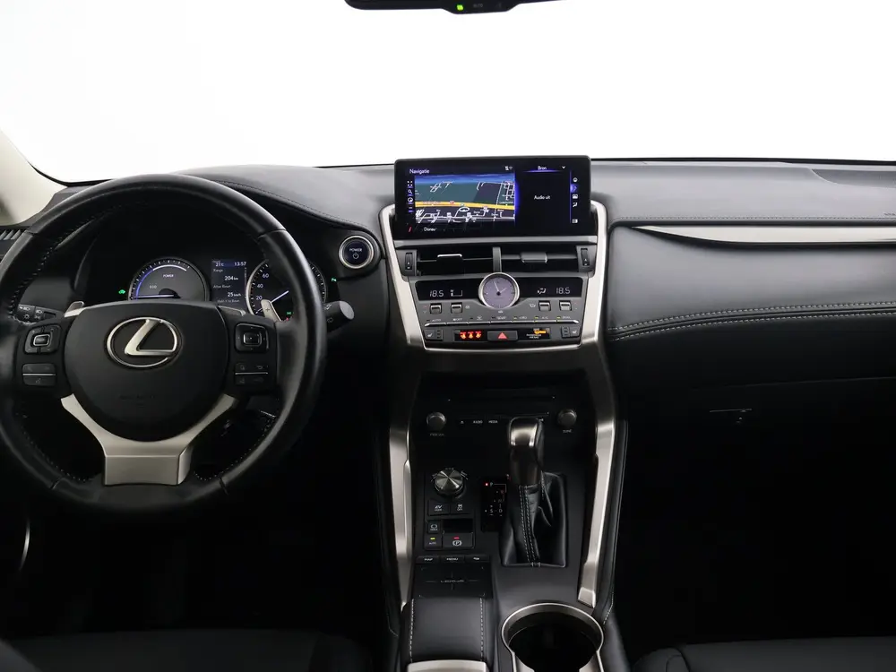 Lexus NX 300h AWD Luxury Line | Dealeronderhouden | Lederen uit 2019, foto 4