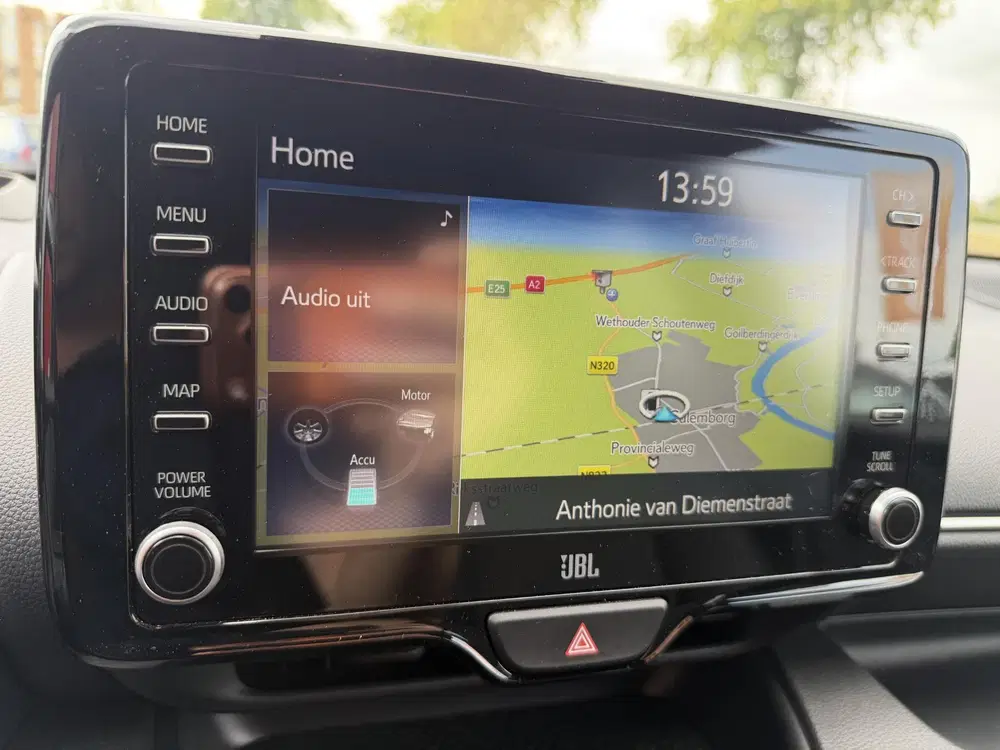 Toyota Yaris 1.5 Hybrid Executive uit 2021, foto 18