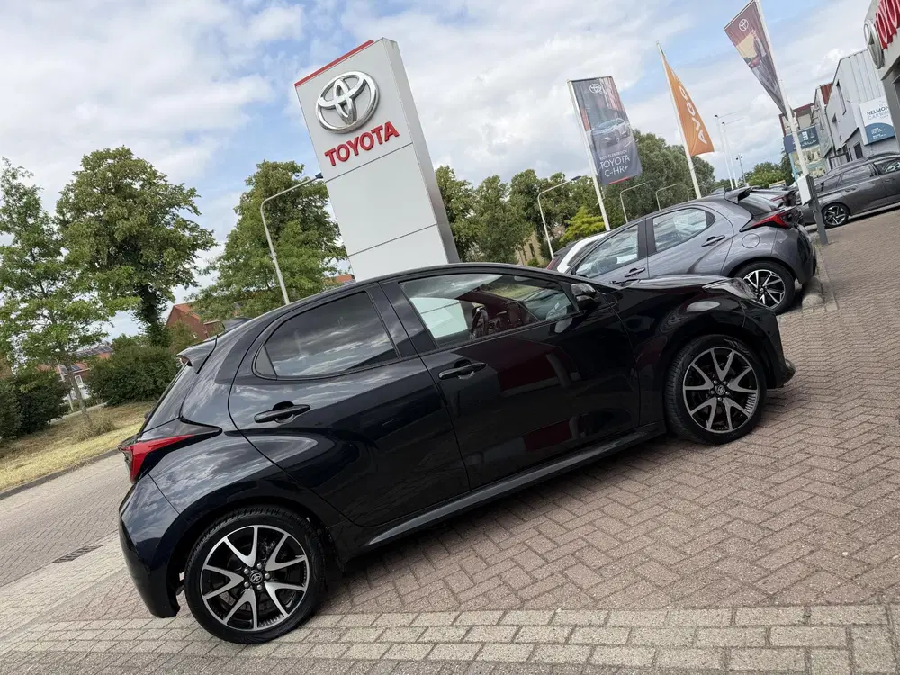 Toyota Yaris 1.5 Hybrid Executive uit 2021, foto 7
