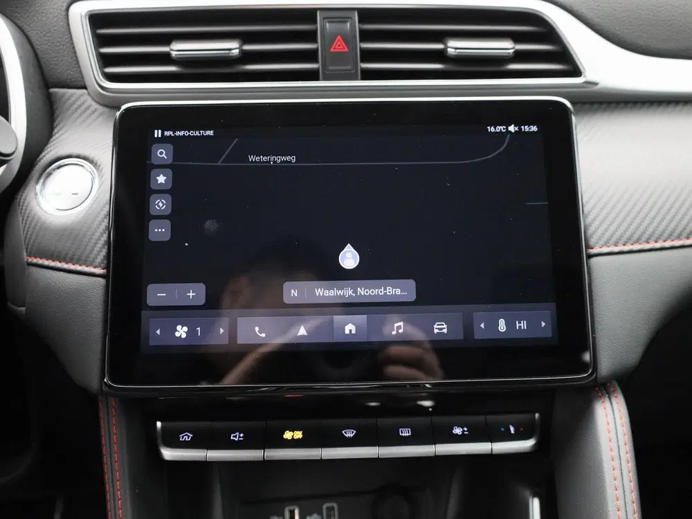 MG ZS Standard Range 50kWh Comfort uit 2023, foto 16