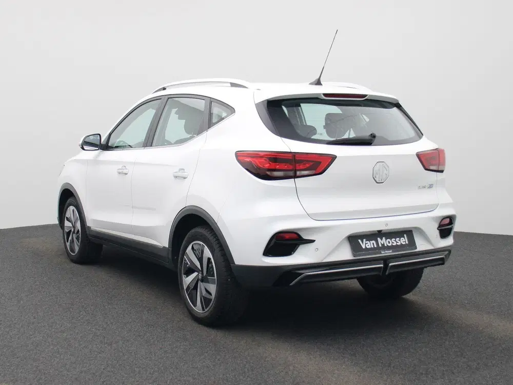 MG ZS Standard Range 50kWh Comfort uit 2023, foto 2